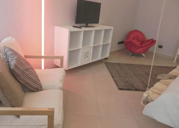 Lägenhet La Casa Di Milly Alba (Piedmont)